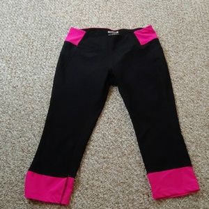 Layer 8 Performance Capris
